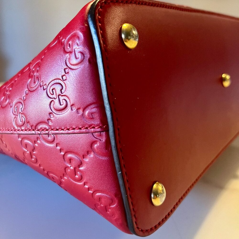 Gucci Red Microguccissima Leather Top Handle - Picture 9 of 15